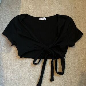 Adika crop top